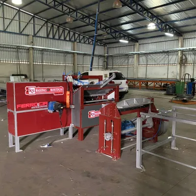 Máquina de Fabricação de Coluna